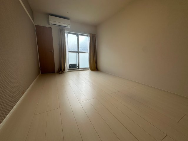 クレイノサウザンドリバーの居間・リビング