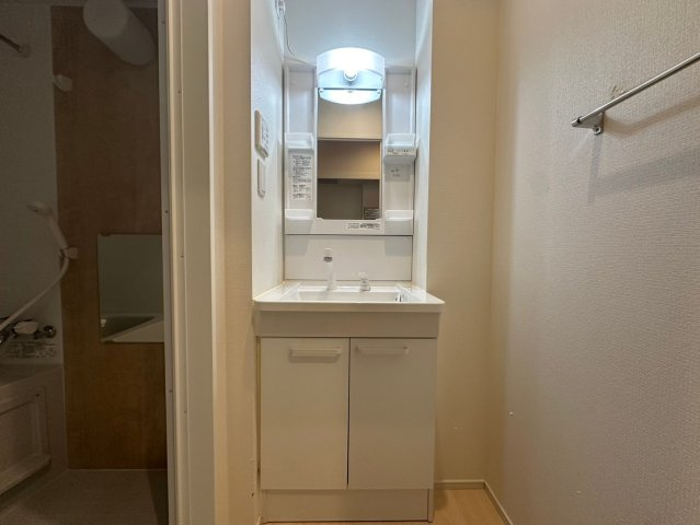 クレイノサウザンドリバーの洗面所