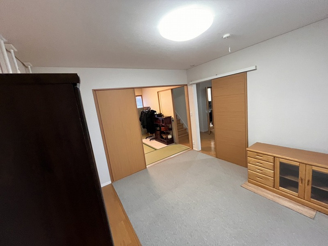 加東市南山３丁目の中古一戸建の洋室