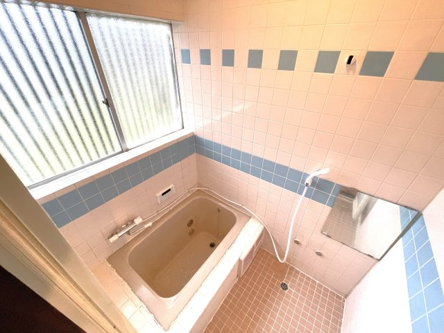 柳橋1062貸家の浴室