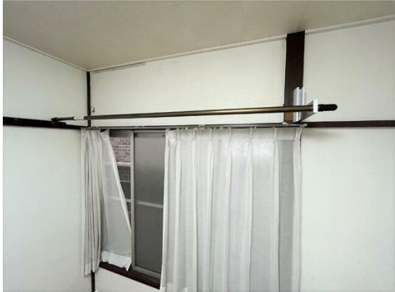 中野区本町２丁目のアパートのバルコニー