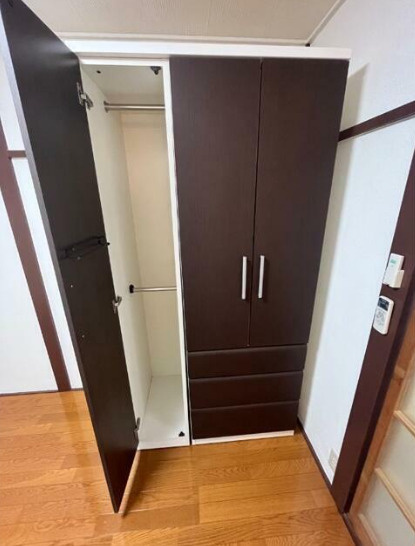 中野区本町２丁目のアパートの収納