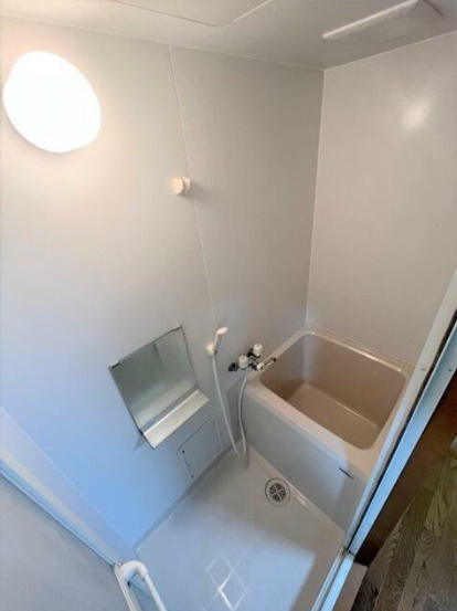 中野区本町２丁目のアパートの浴室