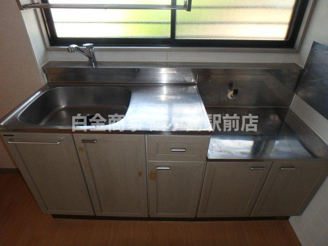 リヴェール高沢Ａのキッチン