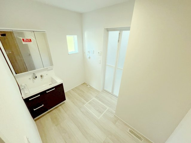 吉田町住吉　第1／の独立洗面台