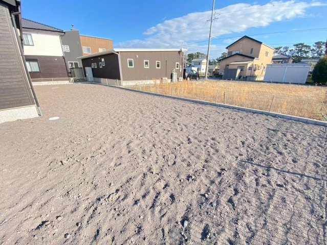 吉田町住吉　第1／の前面道路含む現地写真