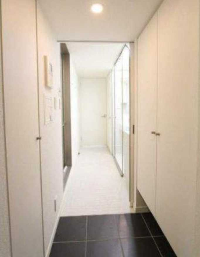 プライムアーバン三軒茶屋　ペット飼育可　浴室乾燥機　眺望良好の玄関