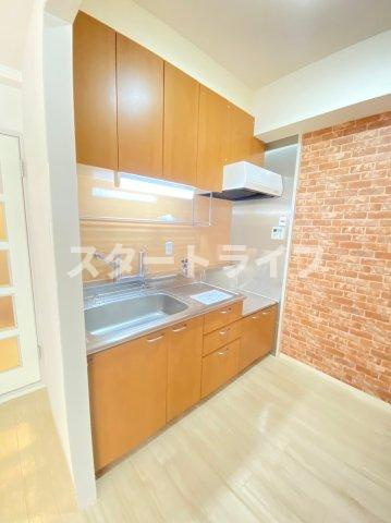 大阪市東淀川区豊新３丁目の賃貸マンションのキッチン
