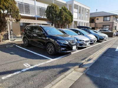 【洗面所】 | レオパレスグリーン | 駐車場