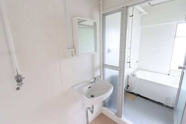 ビレッジハウス直方4号棟の洗面所|ビレッジハウスの同一物件・同一タイプの間取りの写真です