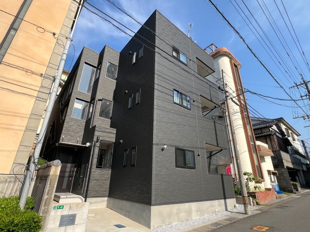 レヴァレント黒崎