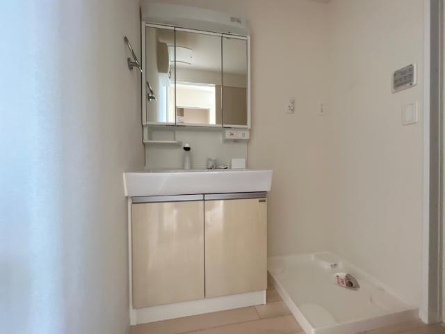 Ｆｒｅｅｄｏｍ　フリーダムの洗面所|洗面