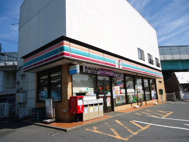 Ｆｒｅｅｄｏｍ　フリーダムの周辺|セブンイレブン八幡小嶺店まで809ｍ