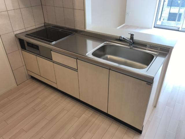 リベルテのキッチン|キッチン