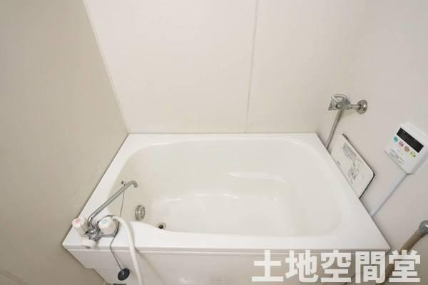 ビレッジハウス則松4号棟の浴室|同一物件・同一タイプの間取りの写真です