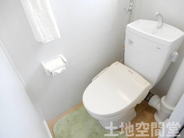 ビレッジハウス水巻2号棟のトイレ|モデルルームの写真です