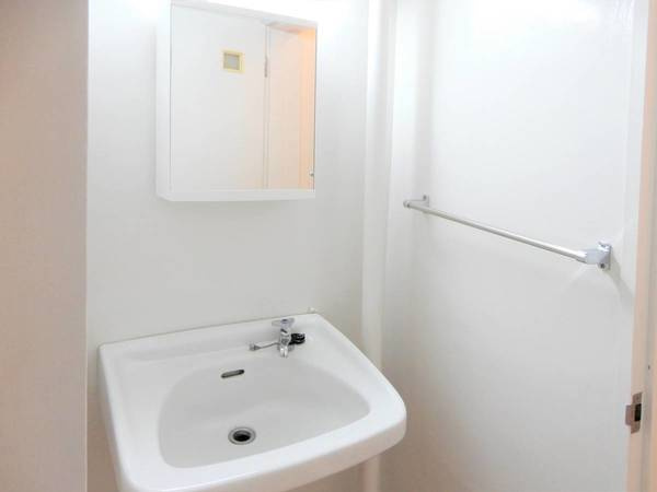 ビレッジハウス萩原1号棟の洗面所|ビレッジハウスの同一物件・同一タイプの間取りの写真です