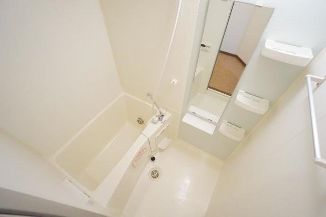 カンフィデンス三ヶ森の浴室