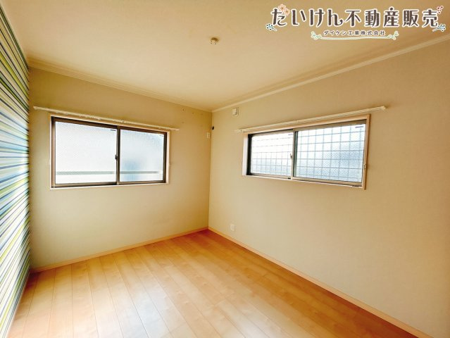 神戸市西区秋葉台1丁目　中古戸建の洋室