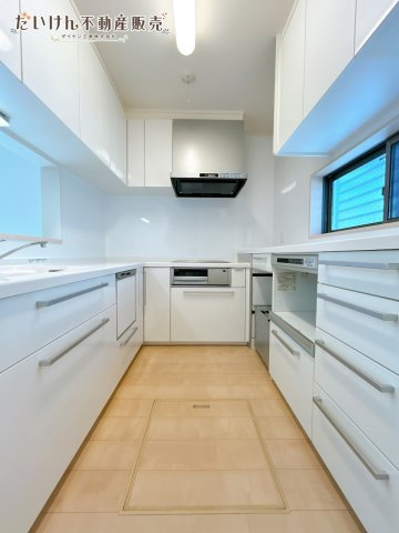 神戸市西区秋葉台1丁目　中古戸建のキッチン