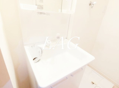 【洗面所】 | ルーベラ | 独立洗面台になります。