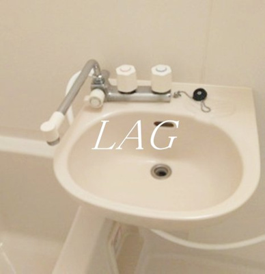 【洗面所】 | コンフォートＫ | 洗面台です。