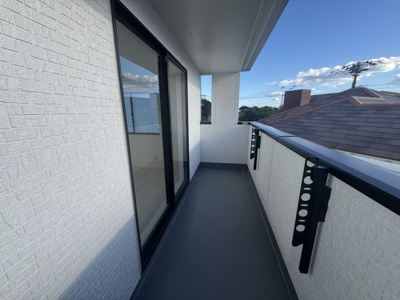 【バルコニー】 | 南城市知念久手堅（全4棟）B号棟 | B号棟　インナーバルコニー♪