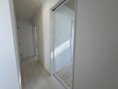 【内装】 | 南城市知念久手堅（全4棟）B号棟 | B号棟　1階ホール♪