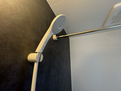 【設備】 | 南城市知念久手堅（全4棟）B号棟 | B号棟　ワンタッチ止水式シャワーヘッド♪