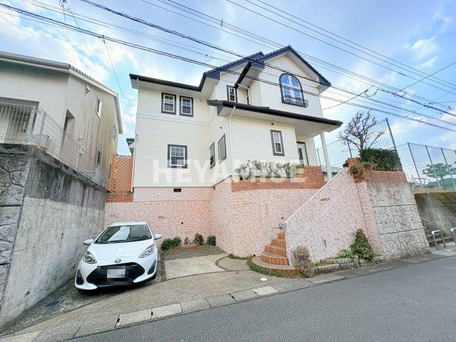 西彼杵郡長与町まなび野３丁目の中古一戸建