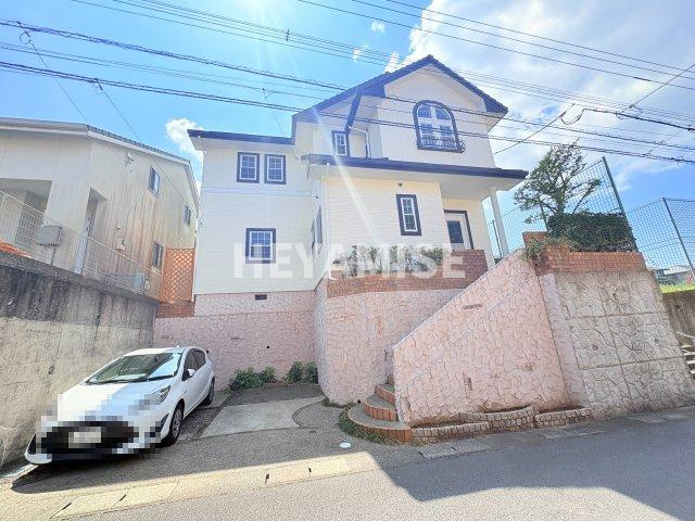 西彼杵郡長与町まなび野３丁目の中古一戸建