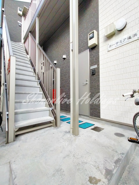 カーサミア追浜のエントランス|綺麗に管理されたエントランス