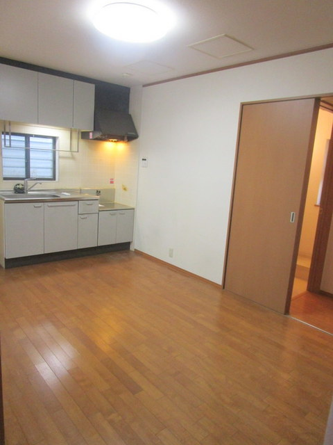 カーサマキの居間・リビング|ダイニングキッチン