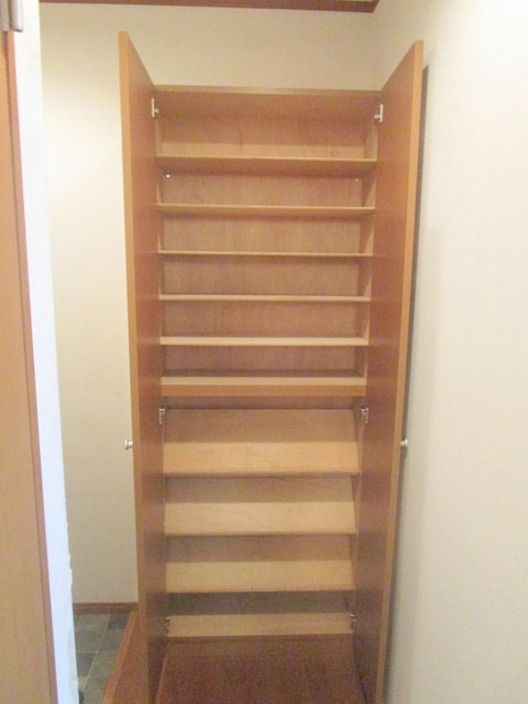 カーサマキの玄関|シューズボックス