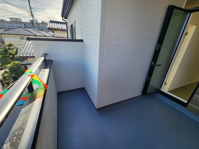 ハートフルタウン 高崎市双葉町 A号棟のバルコニー|現地撮影