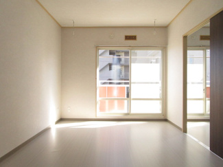 【寝室】 | サニーハイツ