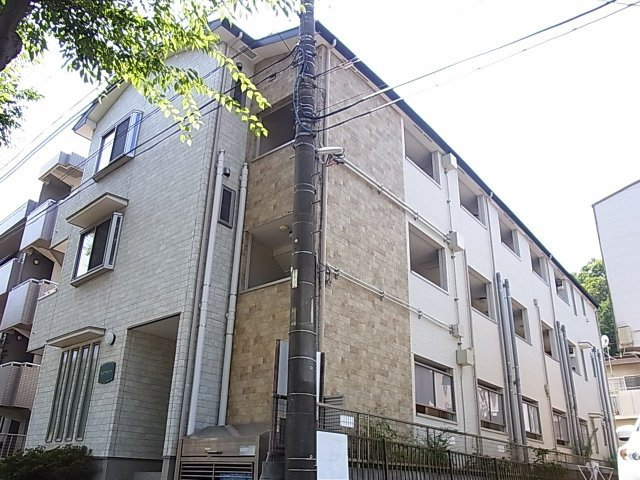 ライフ湘南の外観