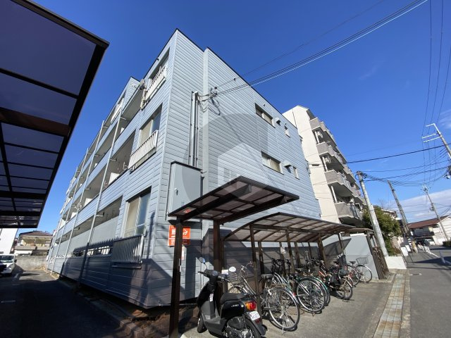 フェリーチェコートの外観