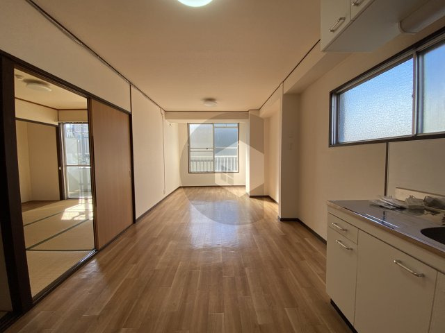 フェリーチェコートの居間・リビング