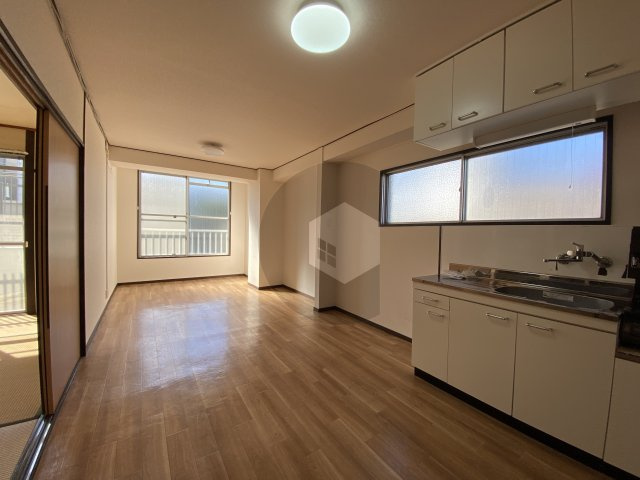 フェリーチェコートの居間・リビング