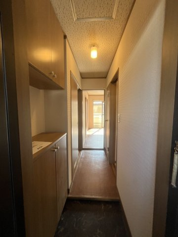 プリュニエラバンの玄関|他号室参照