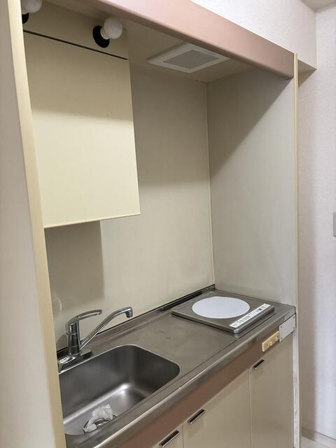 メゾンカワイのキッチン