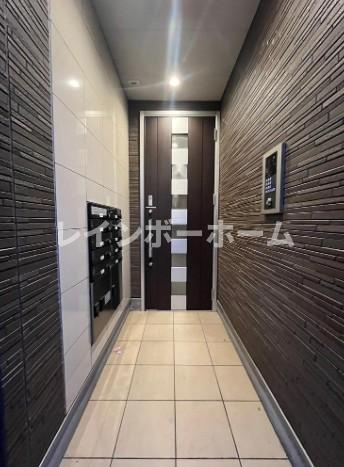 リーヴェルポート立石フェリーチェのエントランス