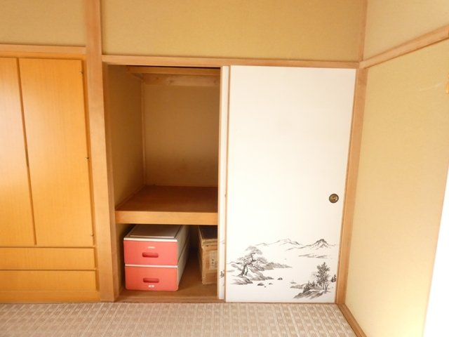 大楽毛２線１７２-７貸家の収納