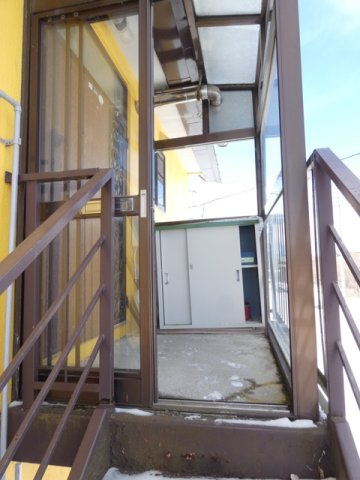 大楽毛２線１７２-７貸家のエントランス