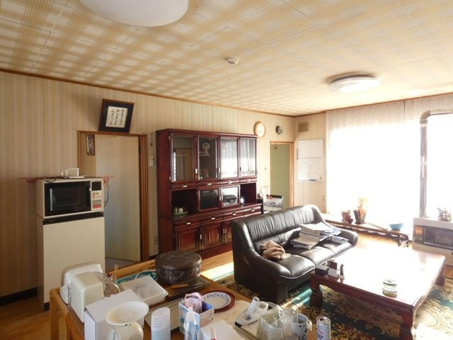 大楽毛２線１７２-７貸家の居間・リビング