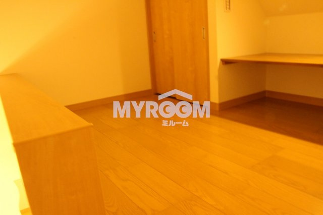 マイプラン中野Ｂ【myplan中野B棟】の寝室|寝室に使えるロフト（同一仕様写真）