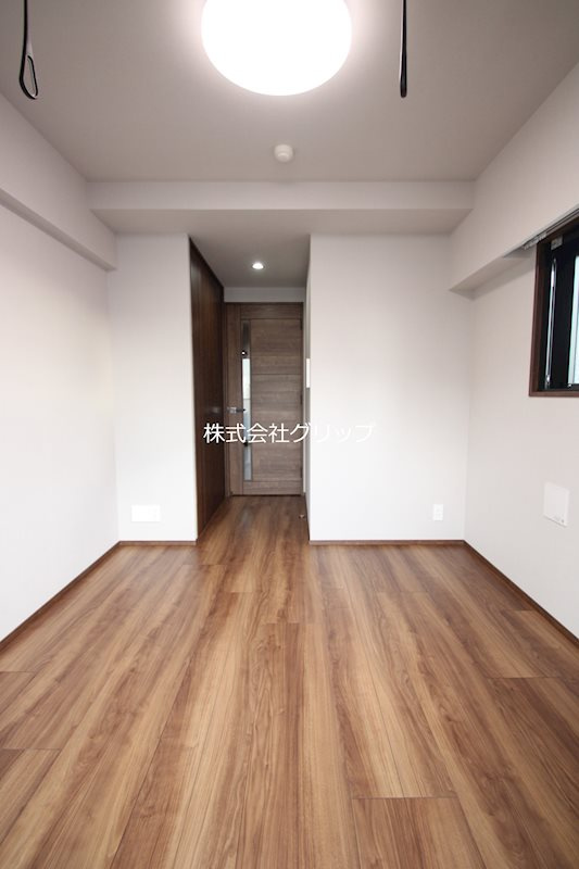 Le'a横濱天王町六番館の居間・リビング