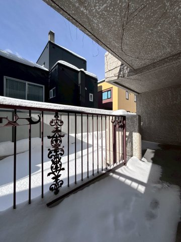 メゾンドルチェ澄川第二のバルコニー