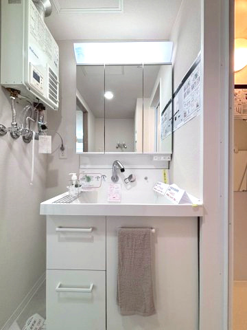 メゾンドルチェ澄川第二の独立洗面台